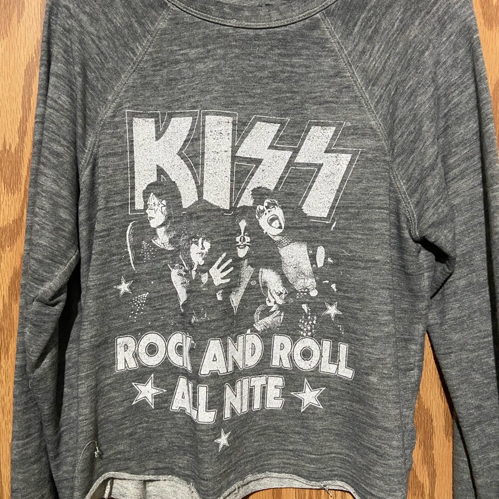 Kiss Sweater